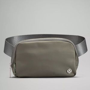 Lululemon Grey Sage Everywhere Belt Bag (1L)